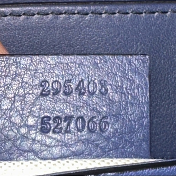 Gucci Emily Guccisima Tassel Bag - Picture 11 of 11